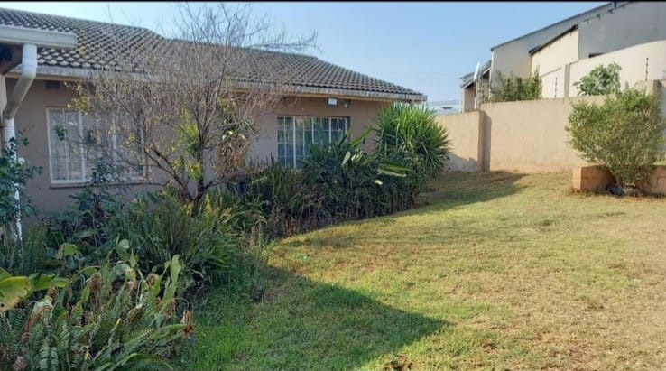 4 Bedroom Property for Sale in Southernwood Eastern Cape